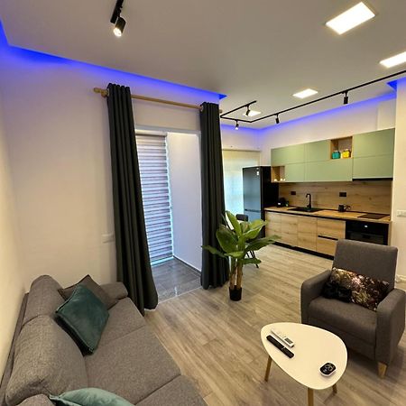 Sunflower Apartment Tirana Exterior photo